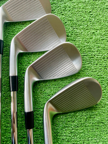 Taylormade P790 Irons Current Model 5-PW Regular Flex Right Handed Mens Golf Clubs