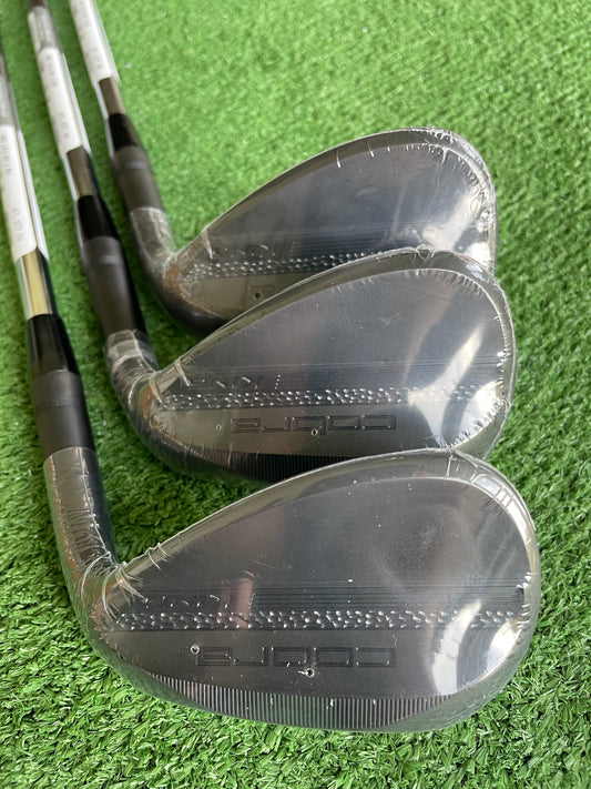 Cobra King Black Wedge Set 50 54 58 Wedge Flex Right Handed Mens Golf Clubs