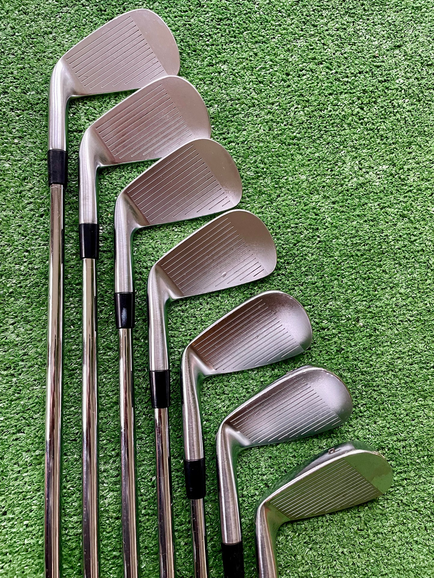 Taylormade P7MC P7MB Combo Irons 4-PW Extra Stiff Flex Right Handed Mens Golf Clubs