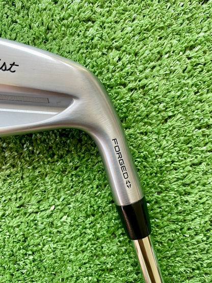 Titleist T100 Irons Current Model 4-PW Stiff Flex Right Handed Mens Golf Clubs