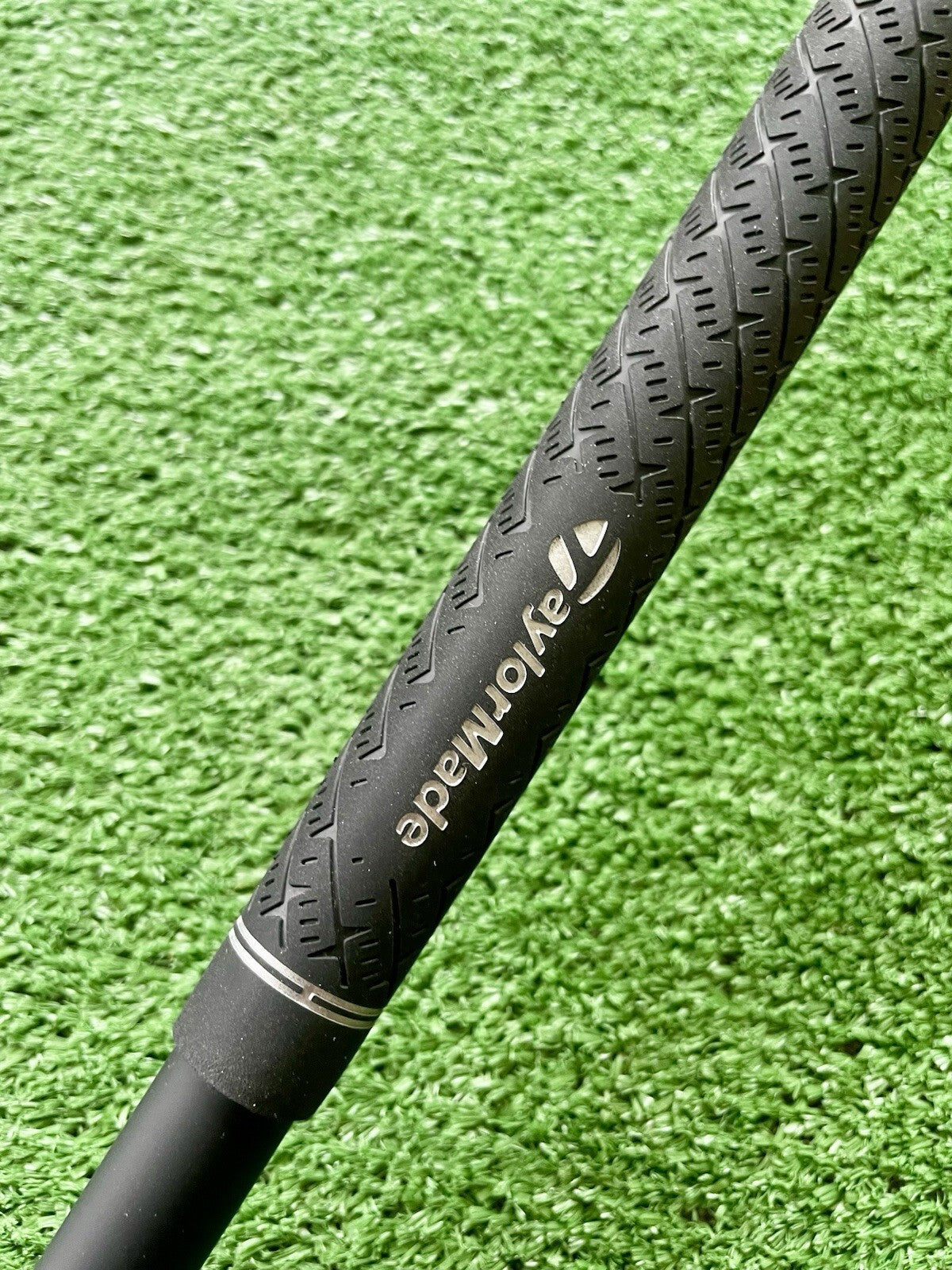 Taylormade Qi4D Max 4 Hybrid Rescue 4H Regular Flex Right Handed Mens Golf Club