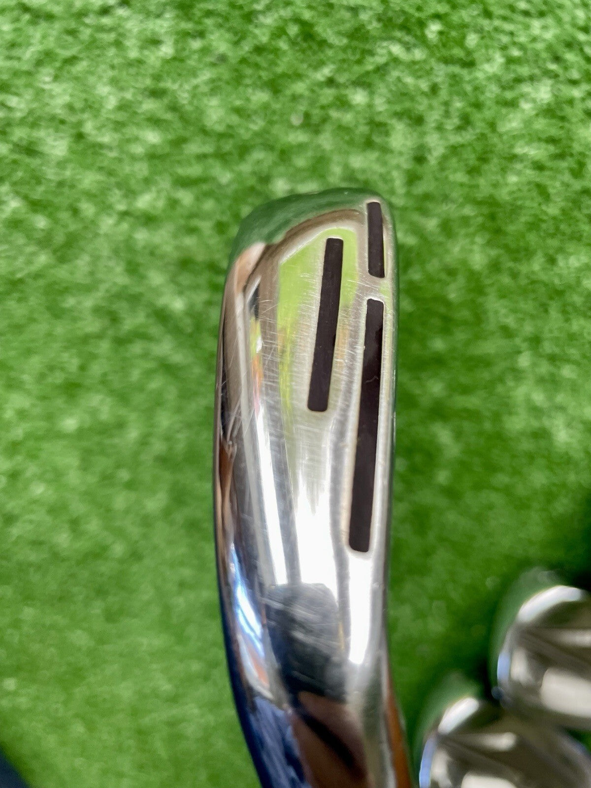 Wilson D9 Forged Irons 5-PW Regular Right Handed Mens Golf Clubs