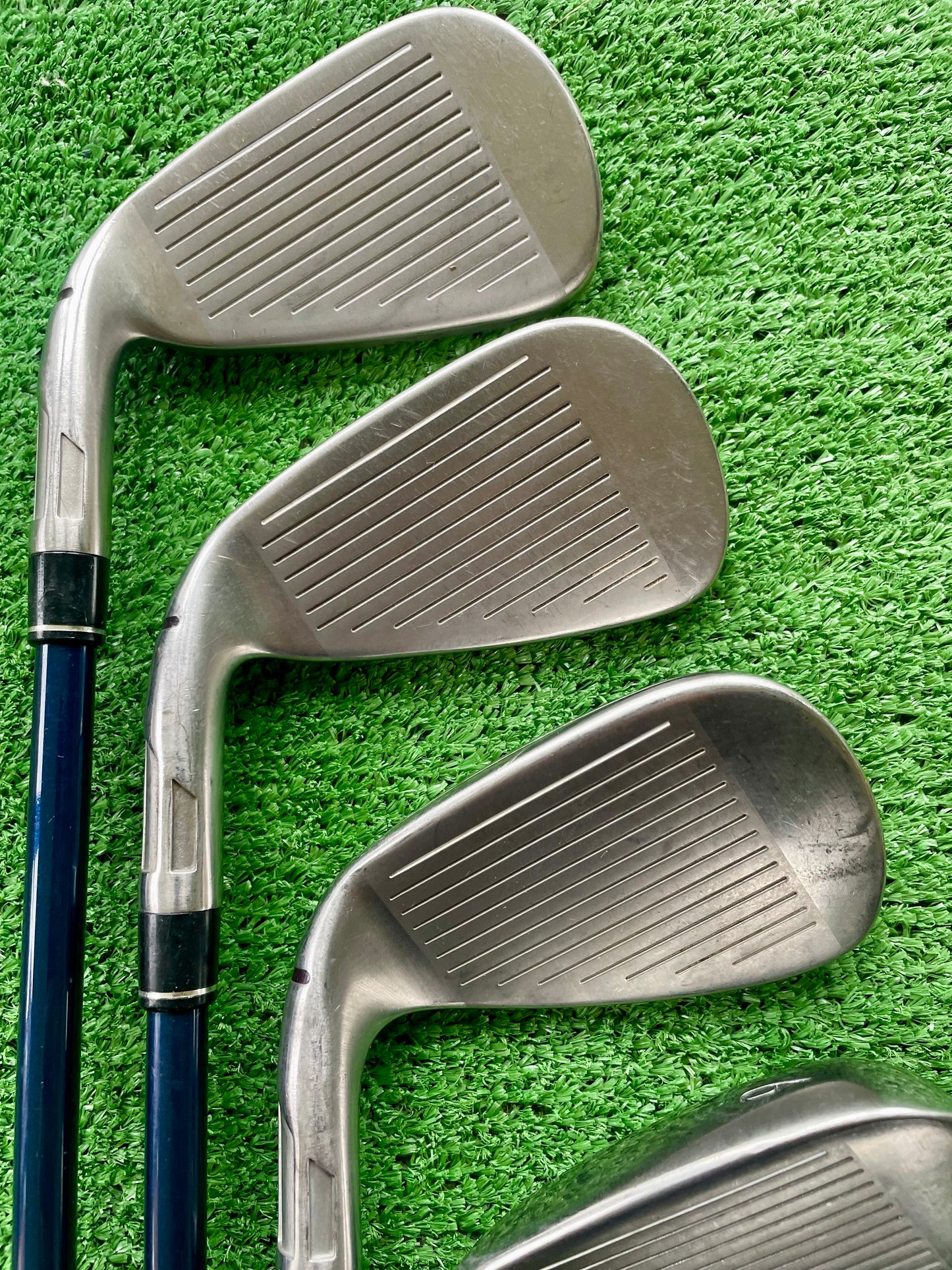 Taylormade Sim 2 Max Irons 5-PW (Missing 7i) Regular Flex Graphite Right Handed Mens Golf Clubs