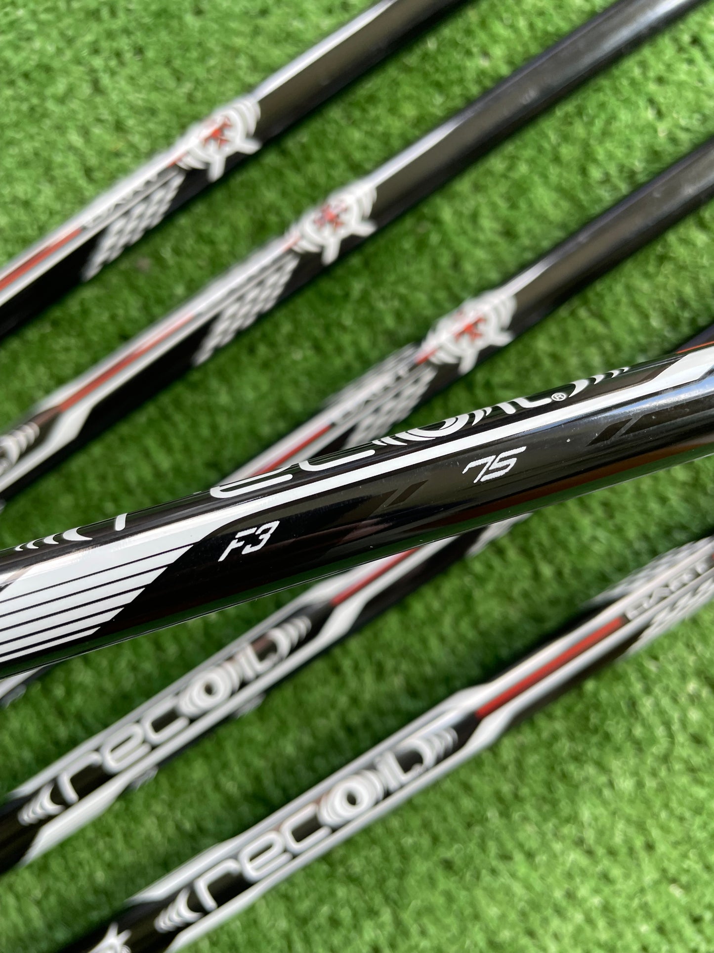 Ping G730 Irons 5-PW Regular Flex Graphite Right Handed Mens Golf Clubs