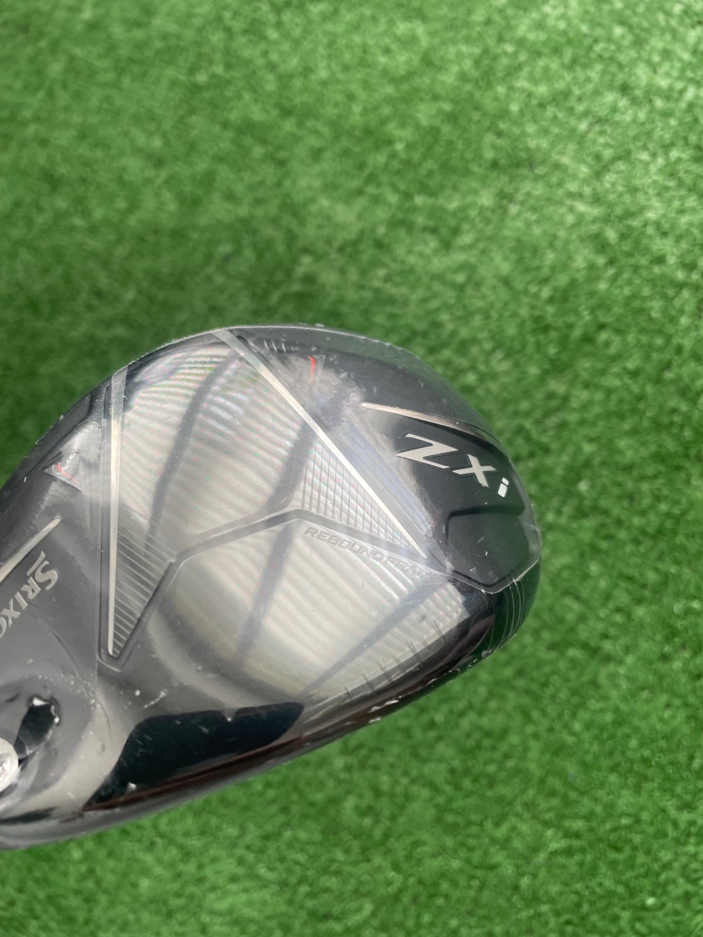 Srixon ZXi Hybrid 4 Rescue Stiff Flex Right Handed Mens Golf Club