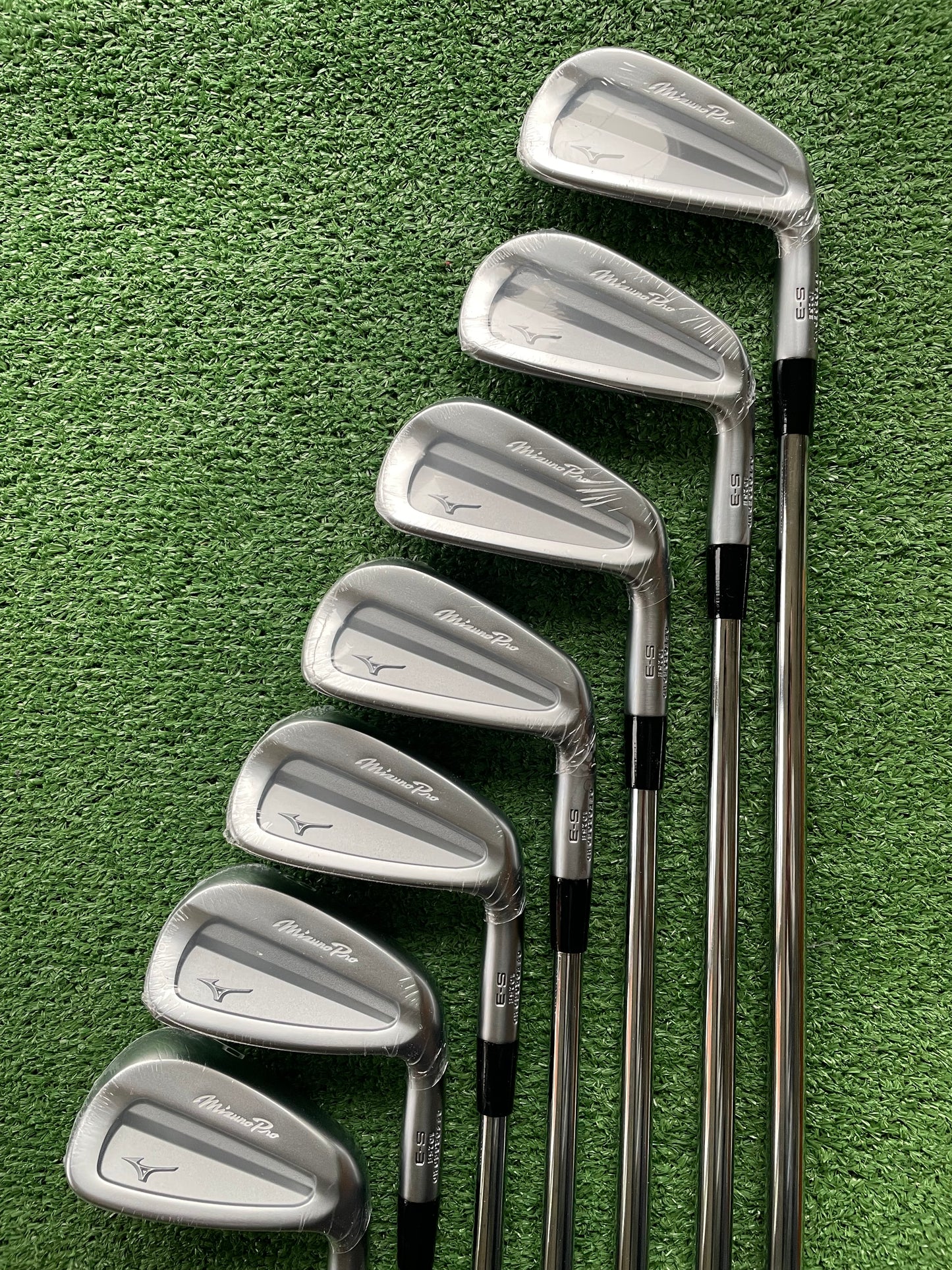 Mizuno Pro S3 Irons 4-PW Stiff Flex Right Handed Mens Golf Clubs
