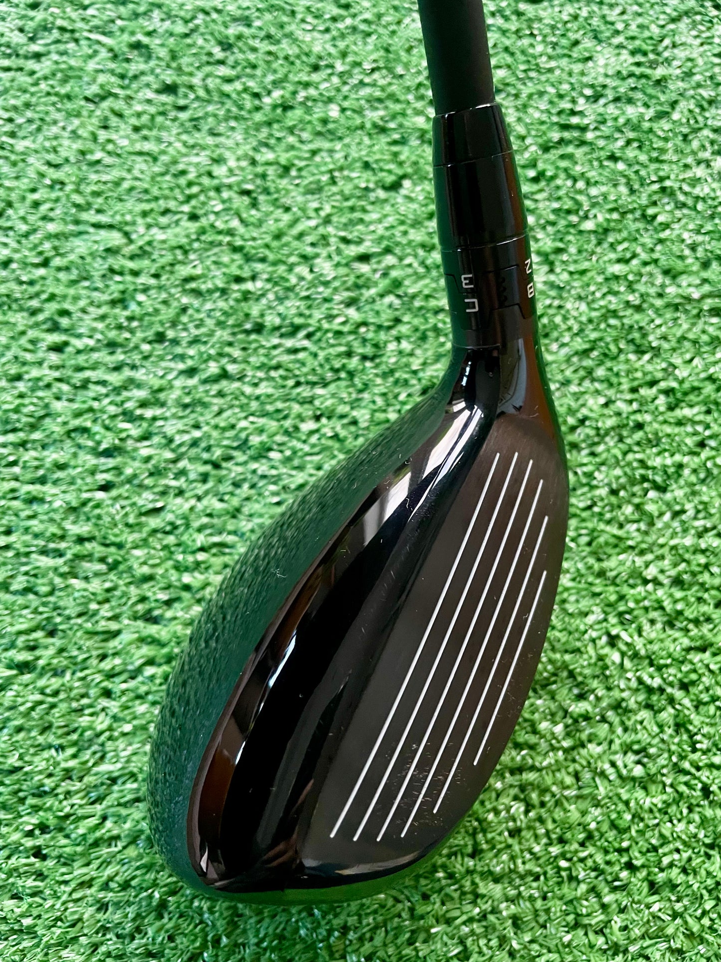 Titleist GT2 Hybrid 4 Rescue Stiff Flex Right Handed Mens Golf Club