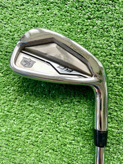 Wilson D9 Forged Irons 5-PW Regular Right Handed Mens Golf Clubs