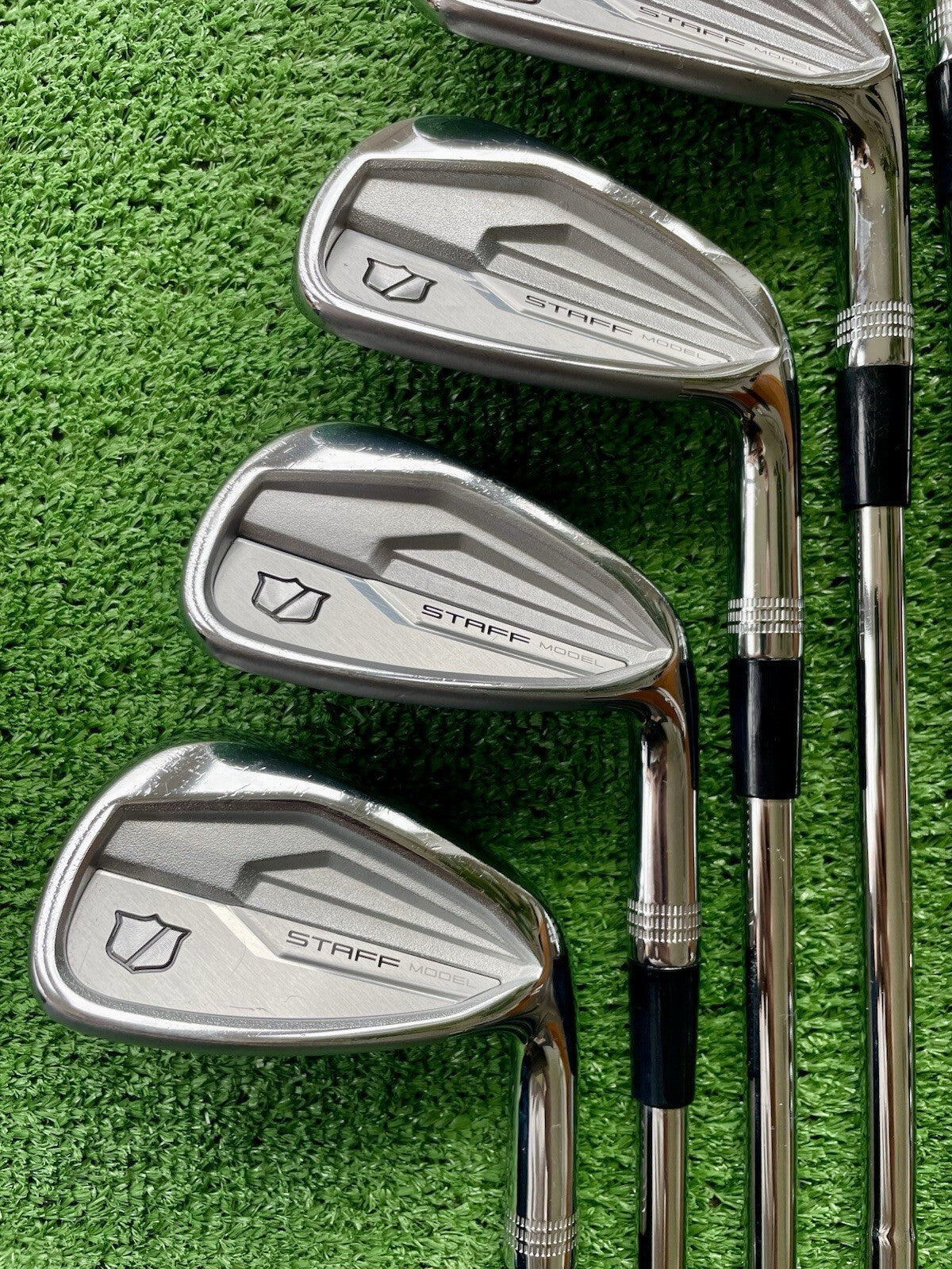 Wilson Staff Model Forged Irons 5-PW Stiff Flex Right Handed Mens Golf Clubs