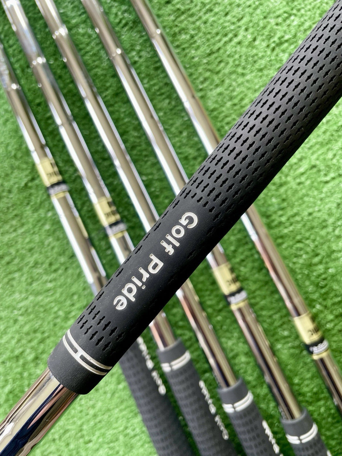 Wilson Staff Model CB  Irons 5-PW Stiff Flex Right Handed Mens Golf Clubs