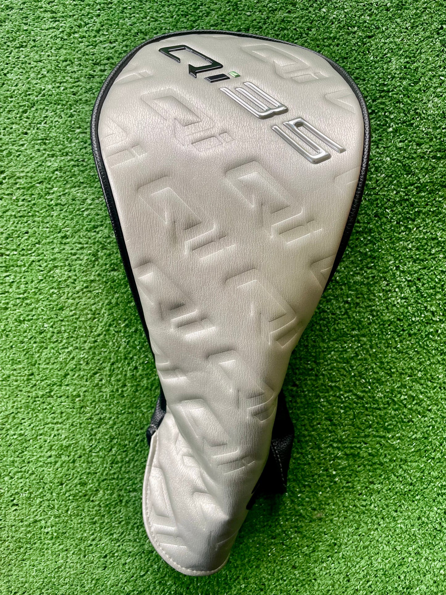 Taylormade Qi35 Max Driver 9 Degree Regular Flex Right Handed Mens Golf Club