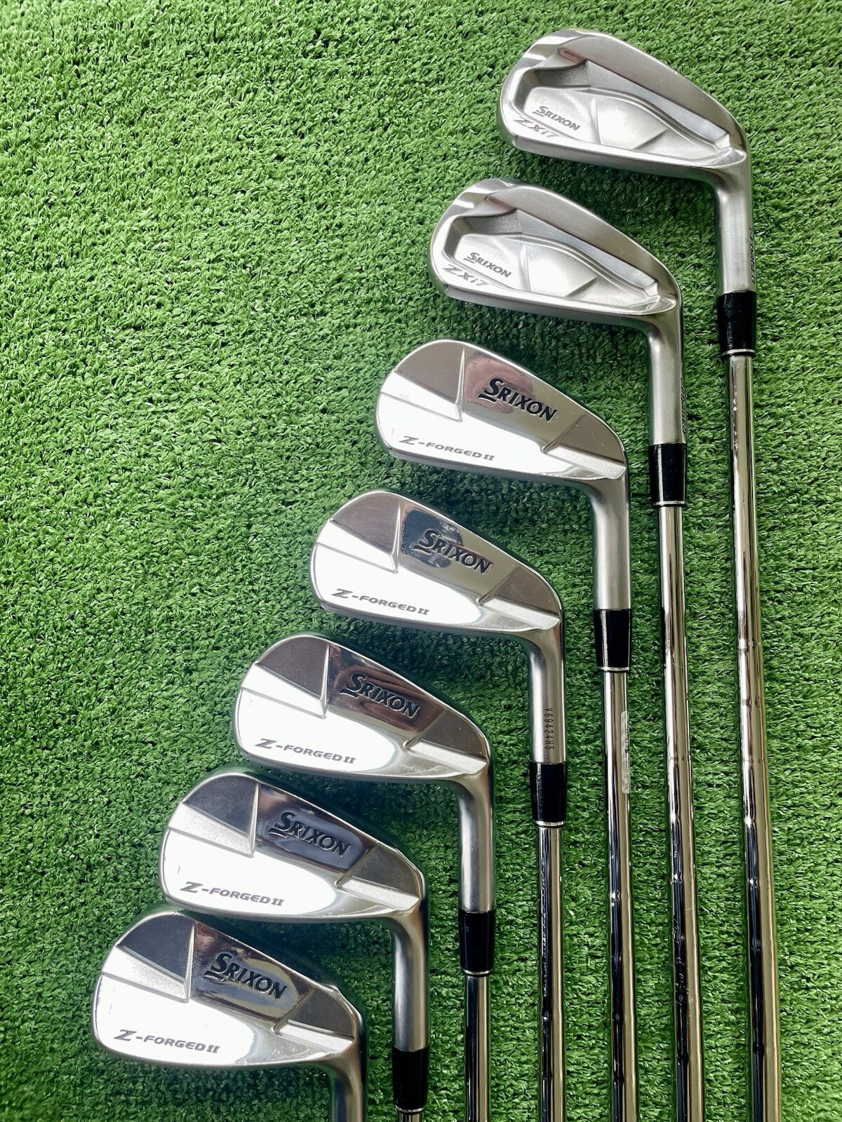 Srixon ZXi7 / Z Forged 2 Combo Irons 4-PW Extra Stiff Right Hand Mens Golf Clubs