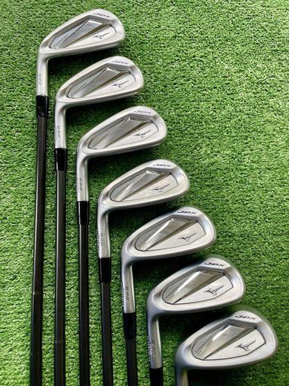 Mizuno JPX925 Forged Irons 5-PW+GW Stiff Flex Left Handed Mens Golf Clubs
