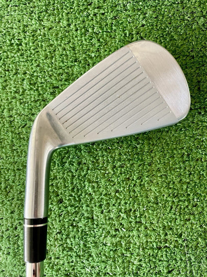 Taylormade P790 4 Iron Regular Flex Right Handed Mens Golf Club