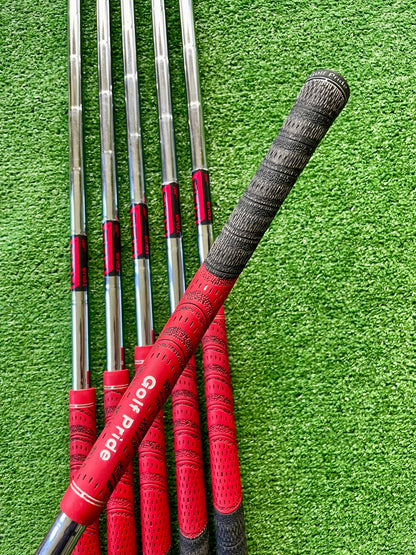 Titleist T100S Irons 5-PW Extra Stiff Flex Right Handed Mens Golf Clubs