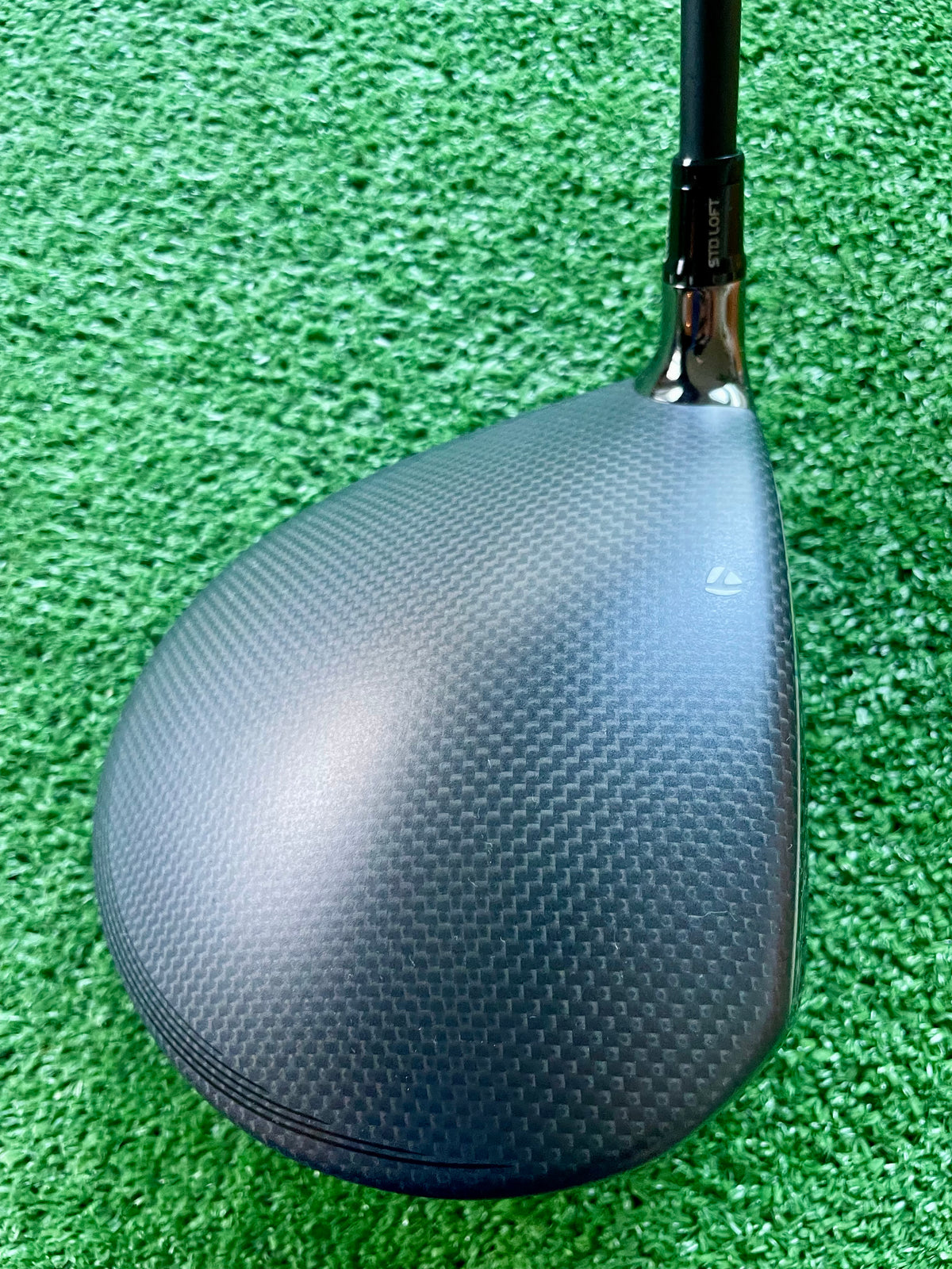 Taylormade Qi35 Driver 9 Degree Regular Flex Right Handed Mens Golf Club