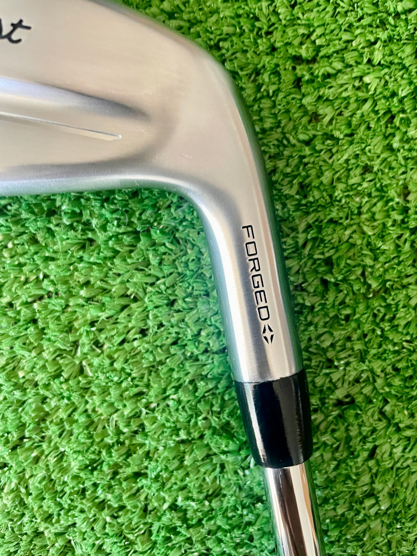 Titleist T250 Irons 5-PW Stiff Flex Right Handed Mens Golf Clubs