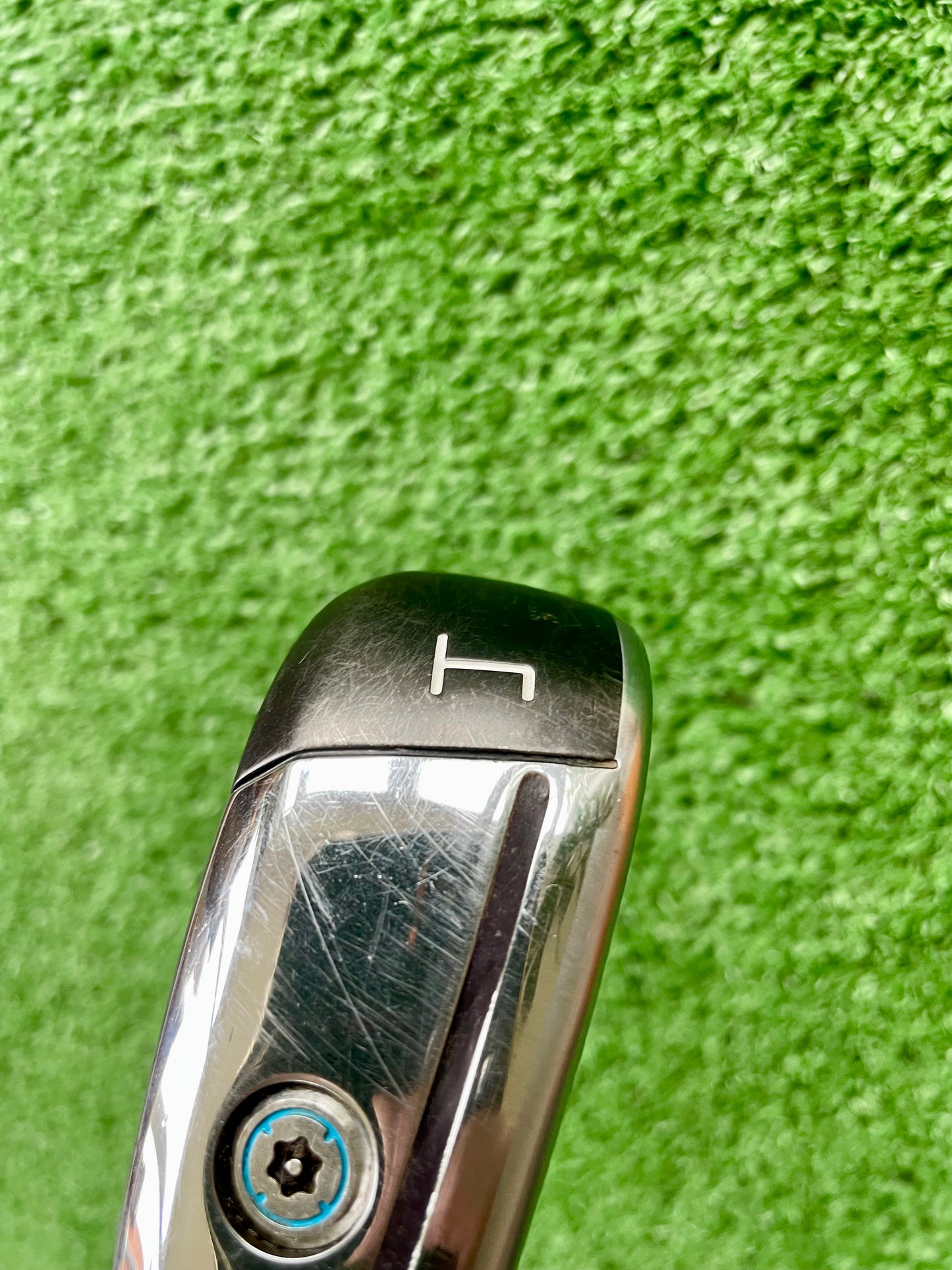 Taylormade Sim DHY Utility 4 Iron Regular Flex Right Handed Mens Golf Club