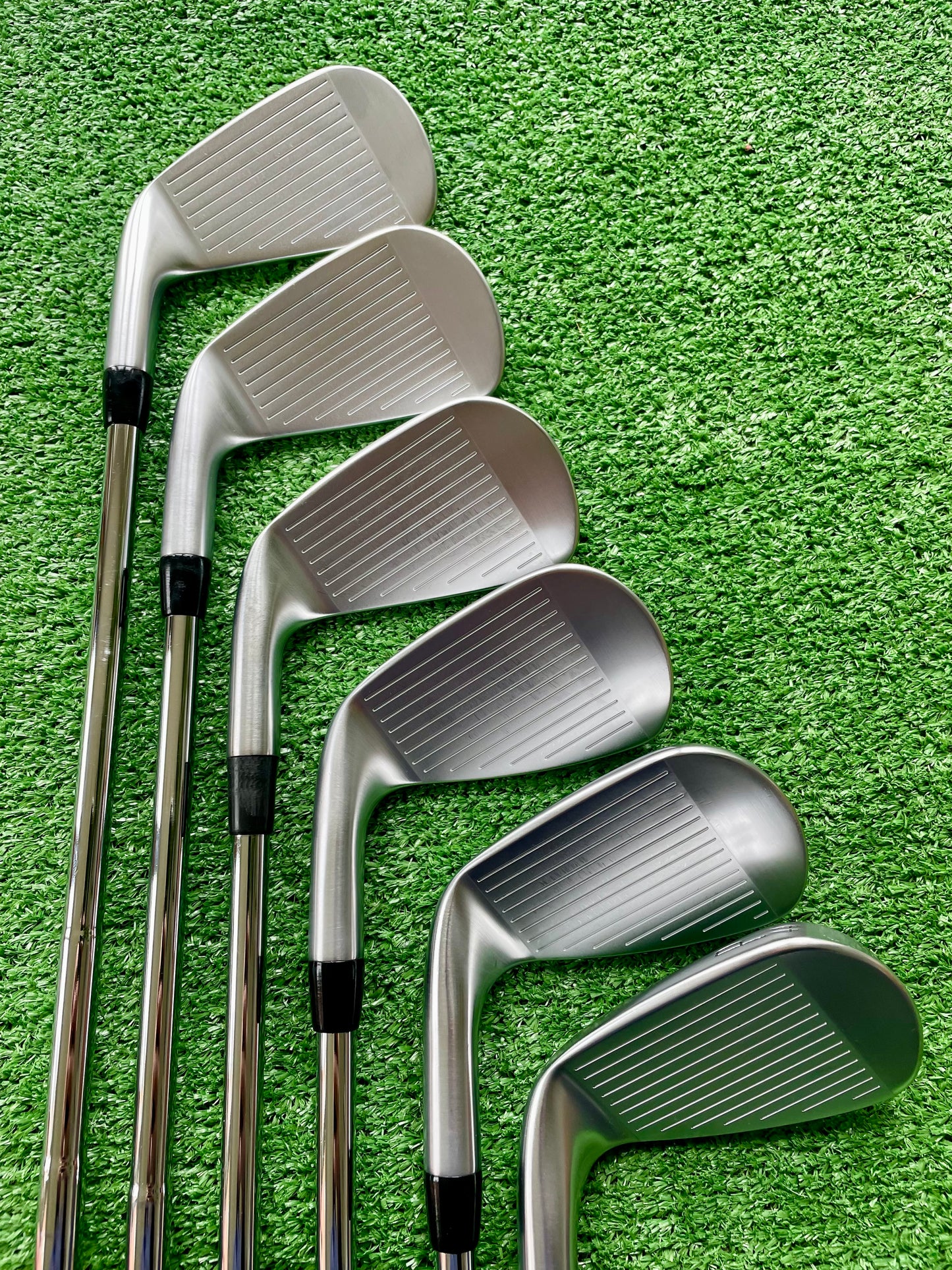 Titleist T150 Irons Current Model 5-PW Stiff Flex Right Handed Mens Golf Clubs