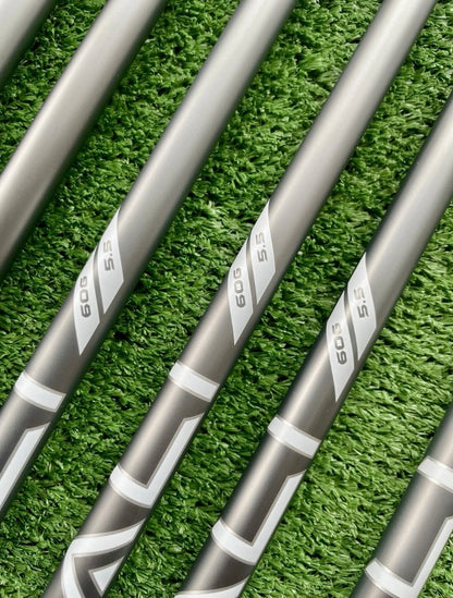 Callaway Quantum Max Irons OS 6-GW Regular Flex Graphite Right Handed Mens Golf Clubs
