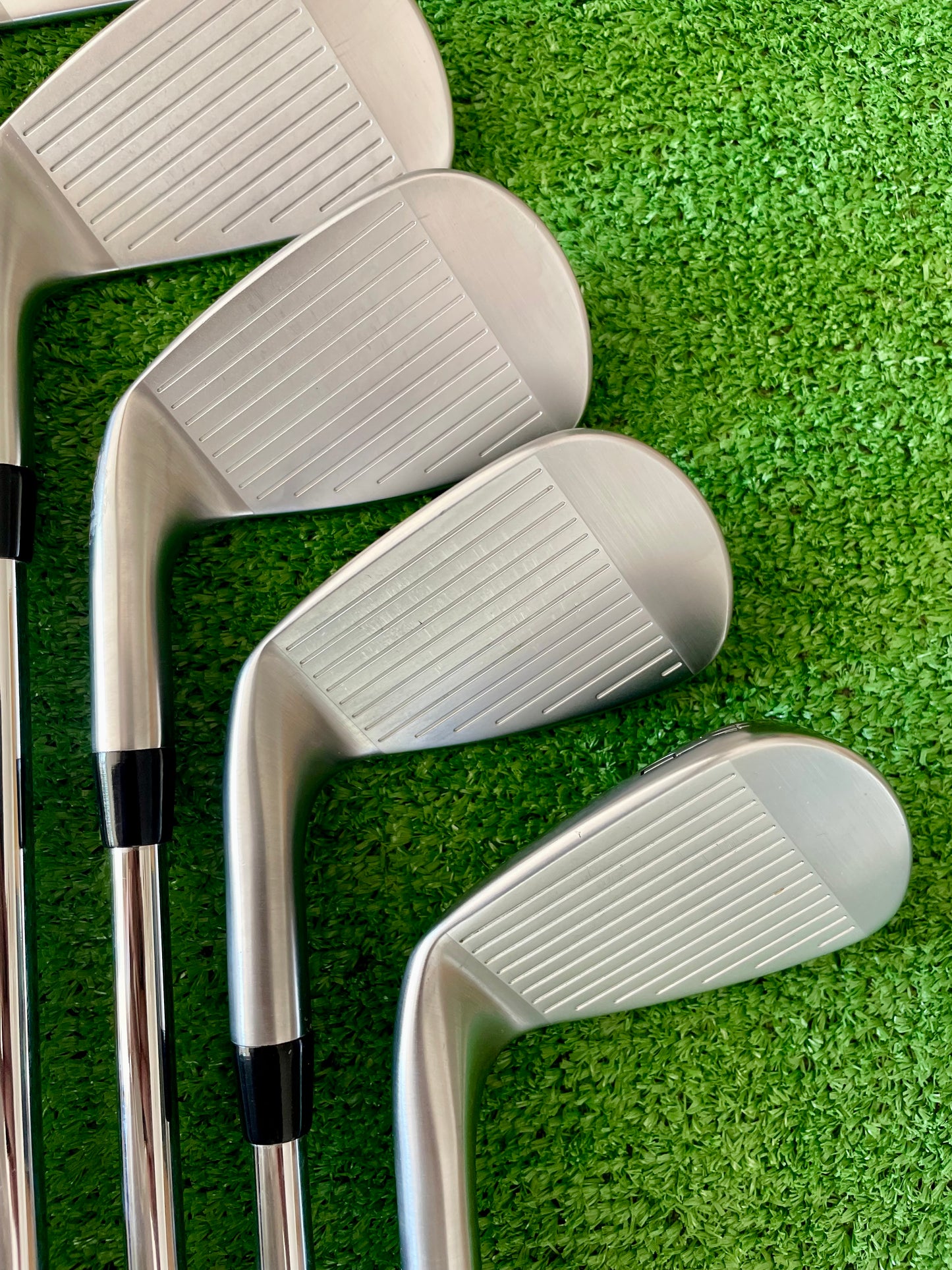 Titleist T150 Irons 5-PW Regular Plus Flex Right Handed Mens Golf Clubs