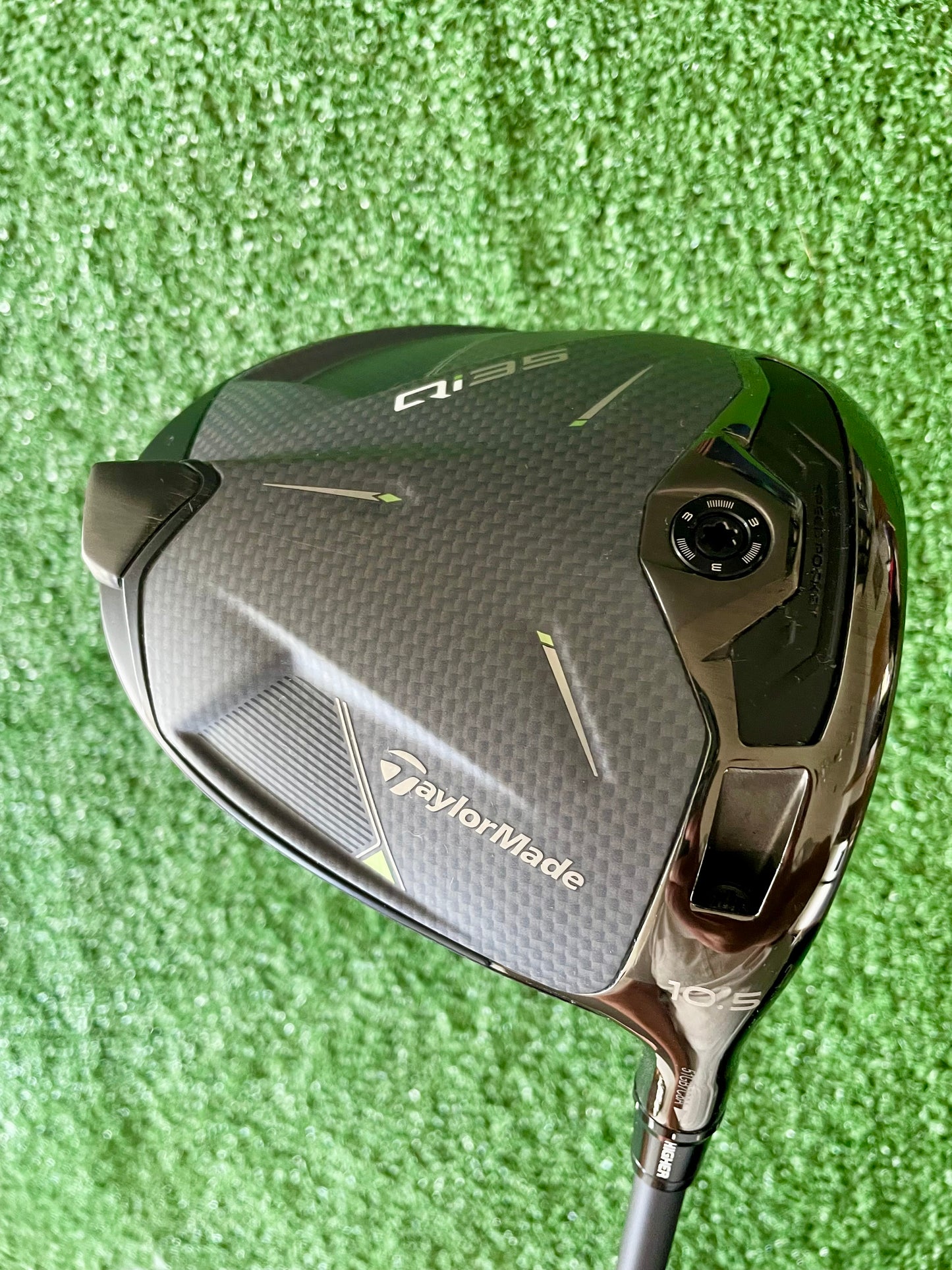 Taylormade Qi35 Driver 10.5 Degree Regular Flex Right Handed Mens Golf Club