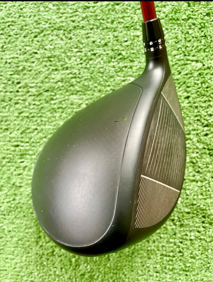 Cobra DS Adapt Max D Driver 12 Degree Stiff Flex Right Handed Mens Golf Club