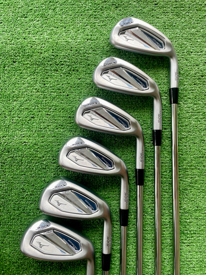 Mizuno JPX925 Hot Metal HL Irons Regular Flex Right Handed Mens Golf Clubs