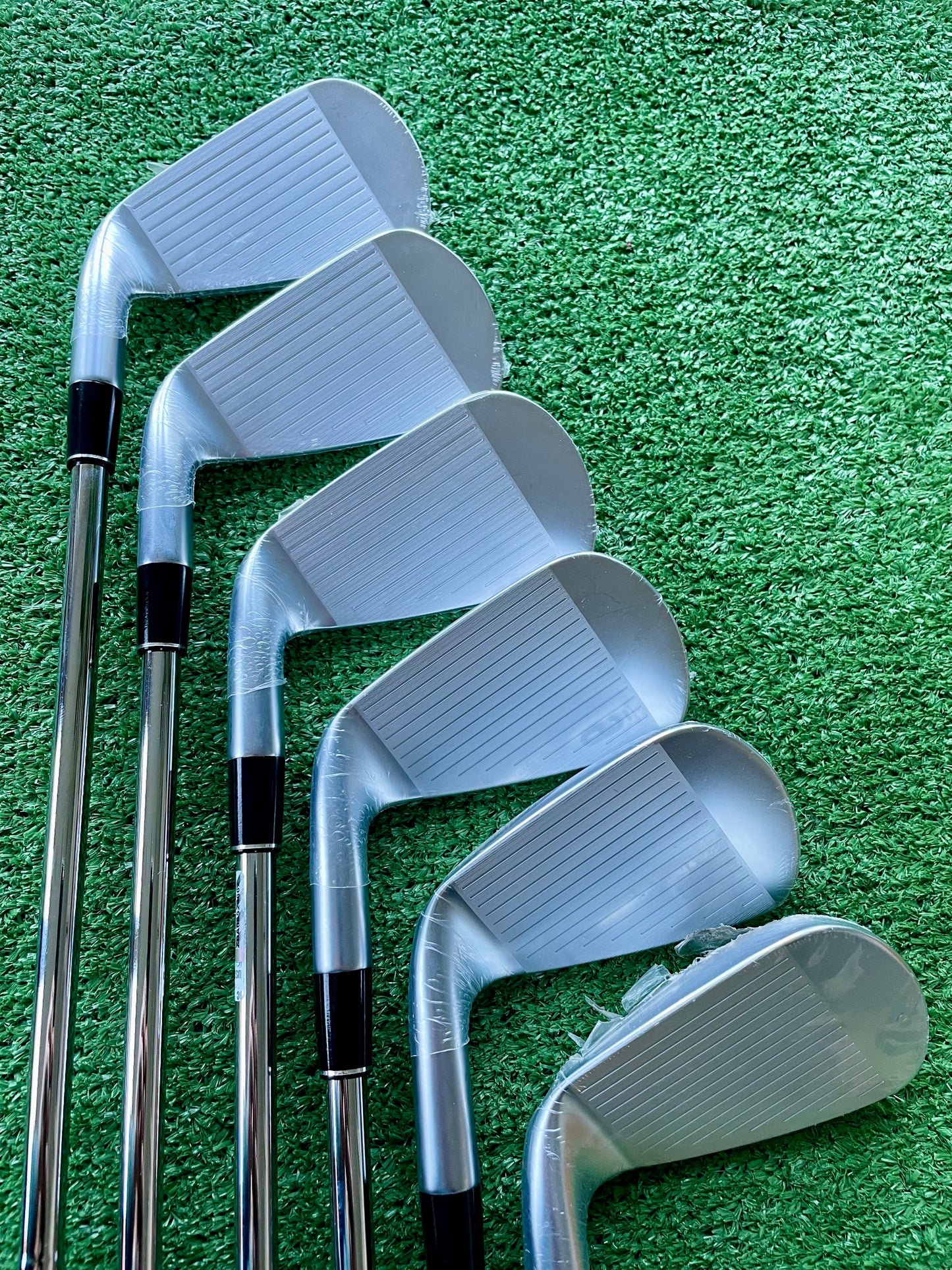 Srixon ZXiR Irons 5-PW Regular Flex Right Handed Mens Golf Clubs