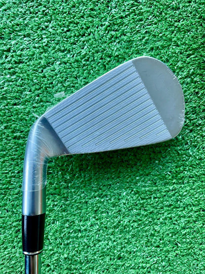 Srixon ZXiR Irons 5-PW Regular Flex Right Handed Mens Golf Clubs