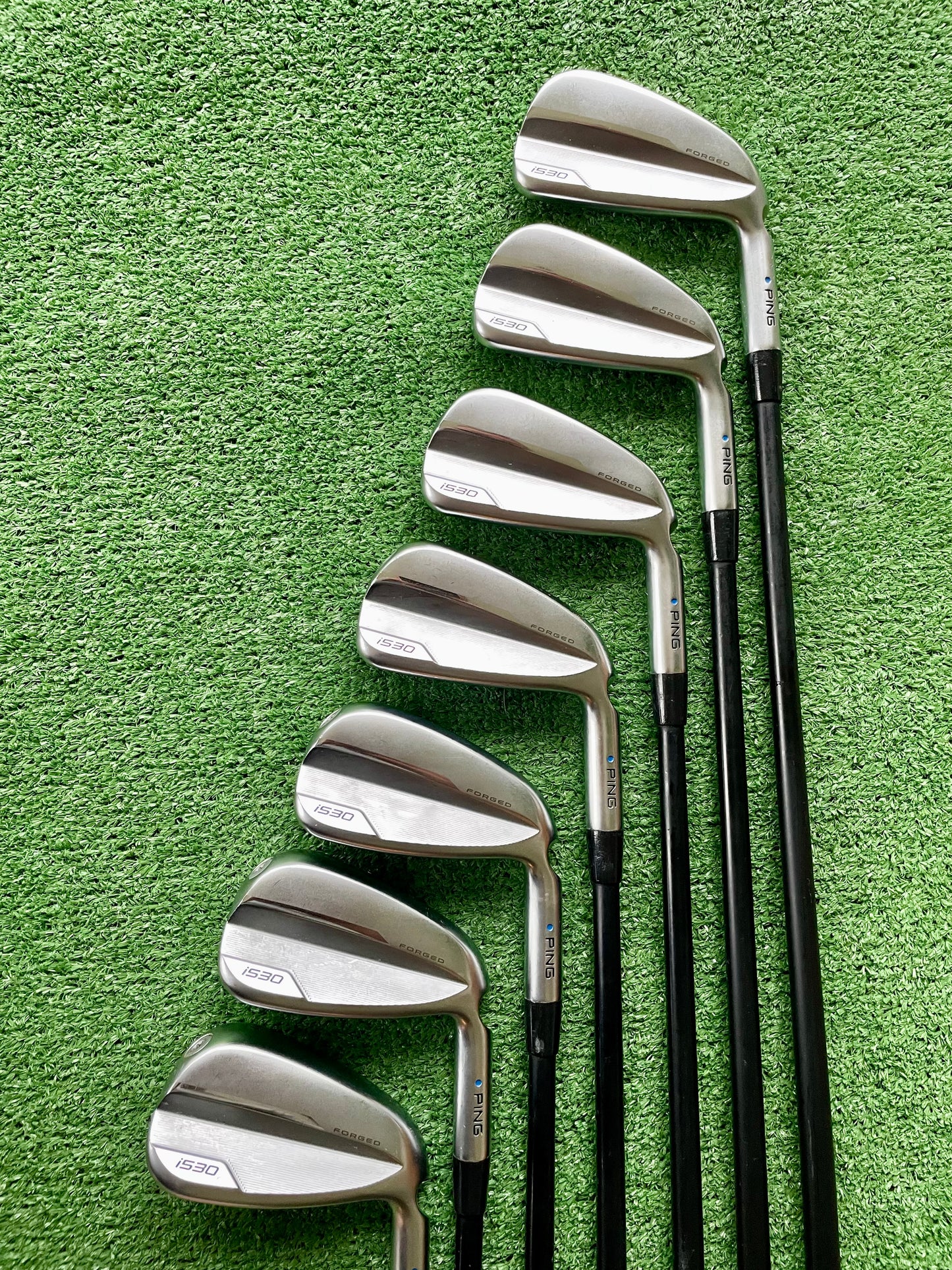 Ping i530 Forged Irons 4-PW Regular Flex Graphite Right Handed Mens Golf Clubs