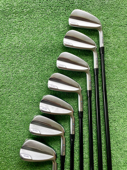 Ping i530 Forged Irons 4-PW Regular Flex Graphite Right Handed Mens Golf Clubs