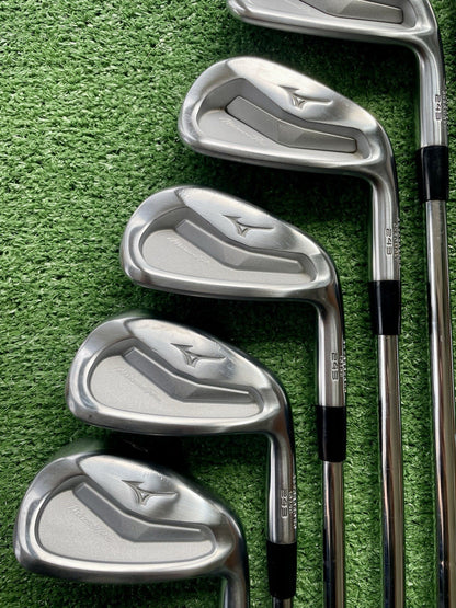 Mizuno Pro 243 Irons 4-PW Extra Stiff Flex Right Handed Mens Golf Clubs