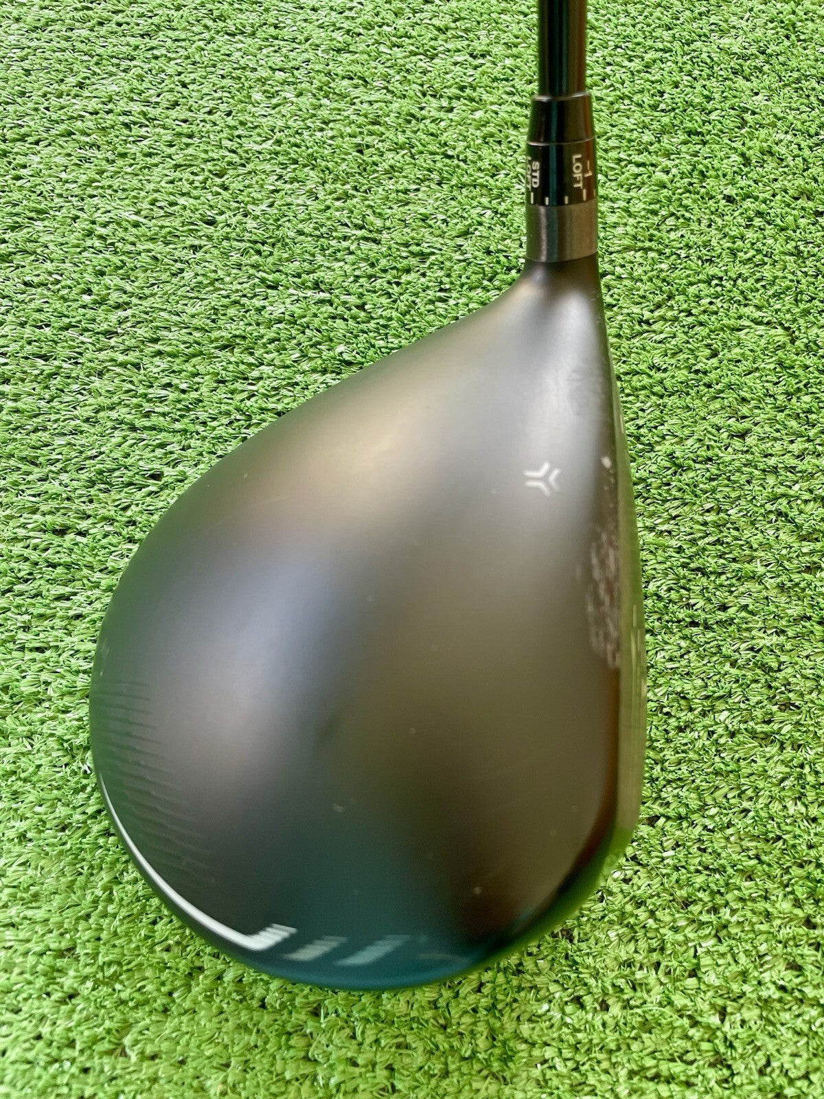 Srixon ZXi7 Driver 9.5 Degree Regular Flex Right Handed Mens Golf Club