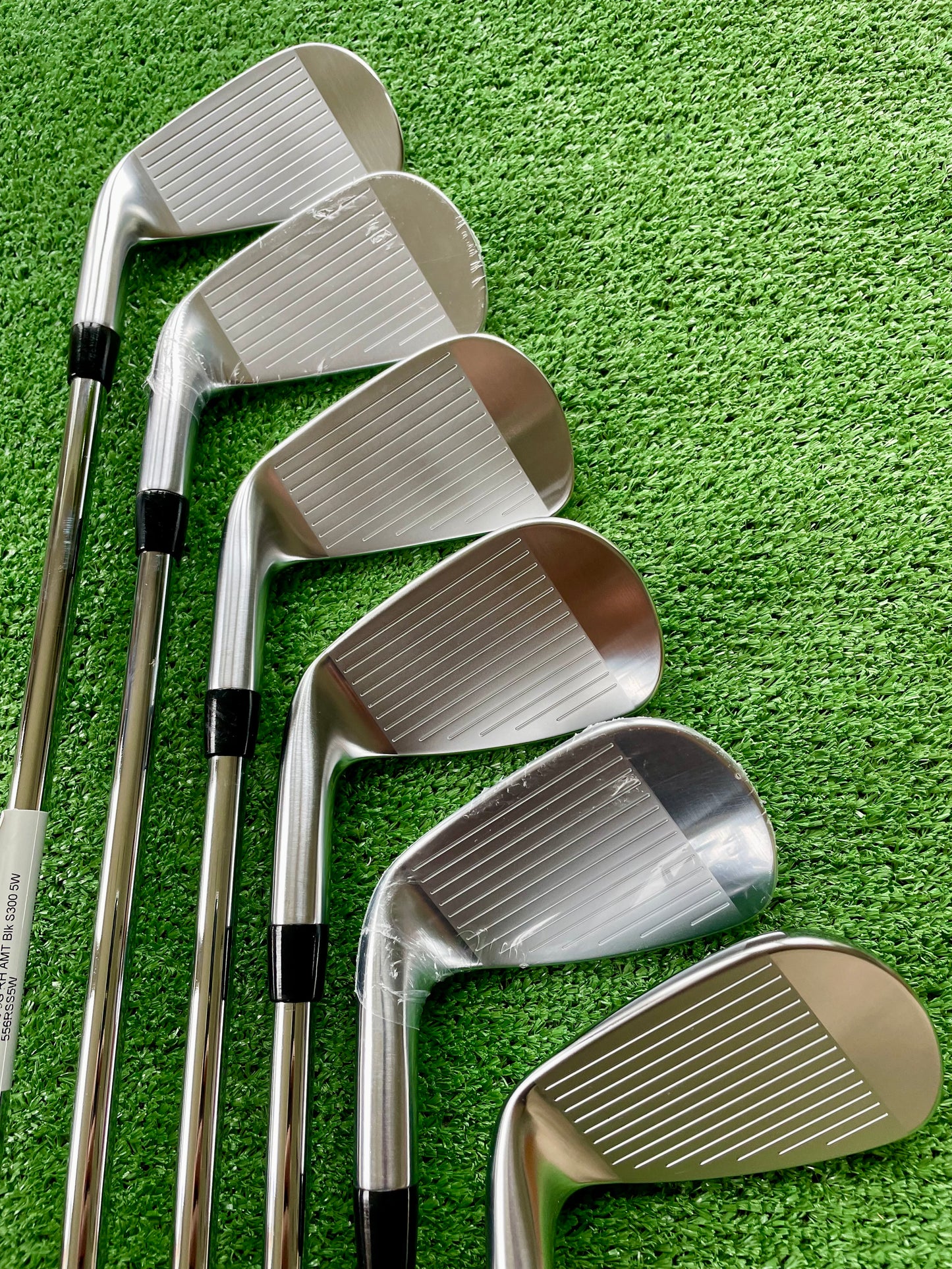 Titliest T200 Irons 5-PW Stiff Flex Right Handed Mens Golf Clubs