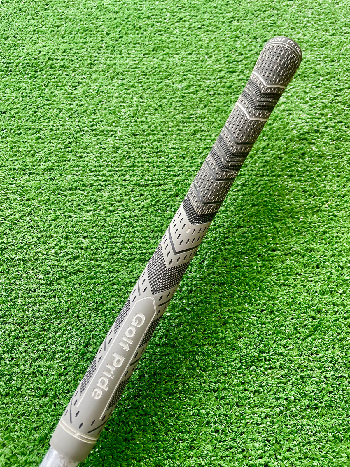 Titleist GT2 Driver 10 Degree Regular Flex Right Handed Mens Golf Club