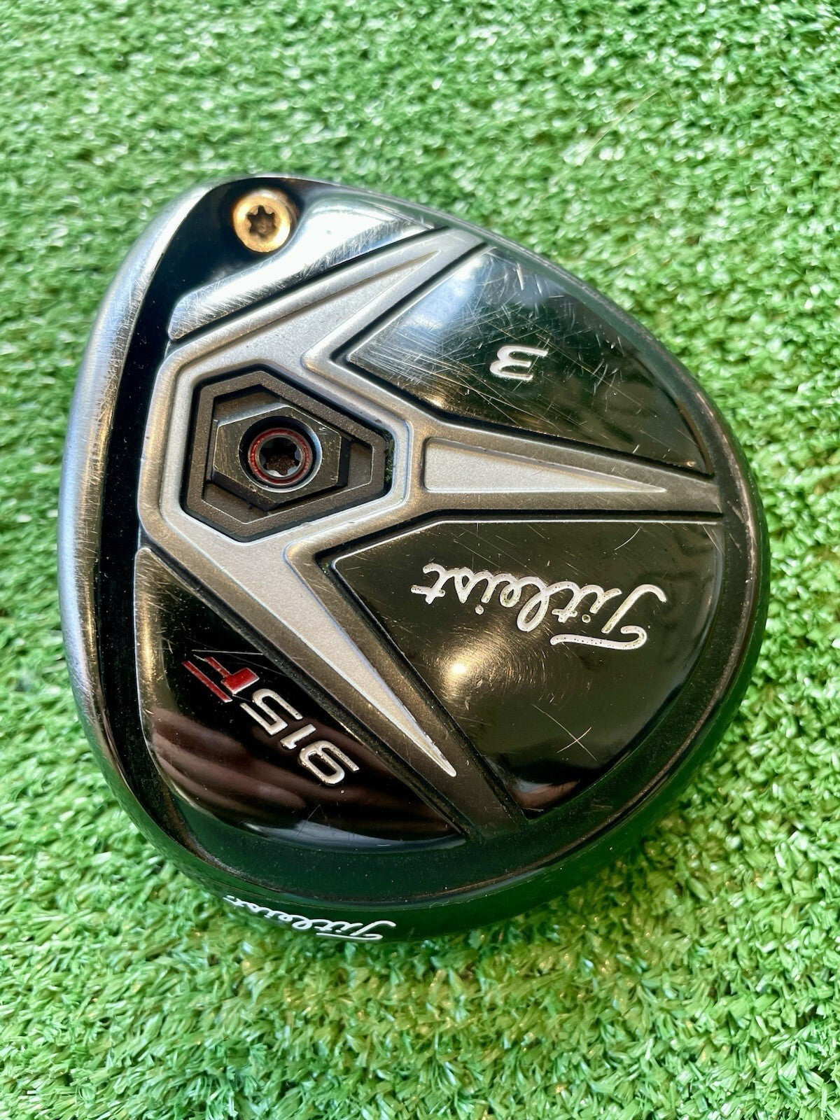 Titleist 915F Fairway 3 Wood 3W HEAD ONLY Right Handed Mens Golf Club