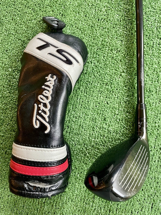 Titleist TS2 Hybrid 23 Degree Regular Flex Right Hand Mens Golf Club
