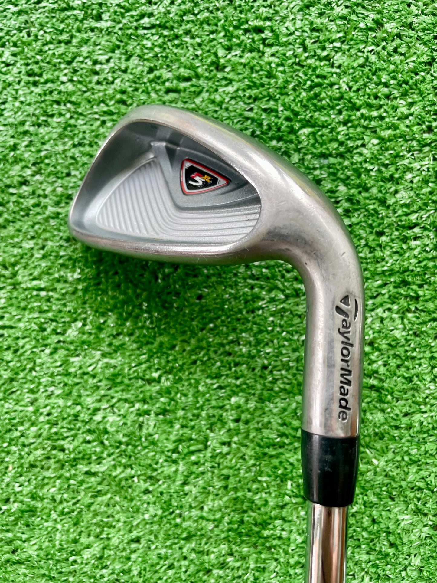 Taylormade R5 XL Irons 5-PW plus 2 Wedges Regular Flex Right Handed Mens Golf Clubs