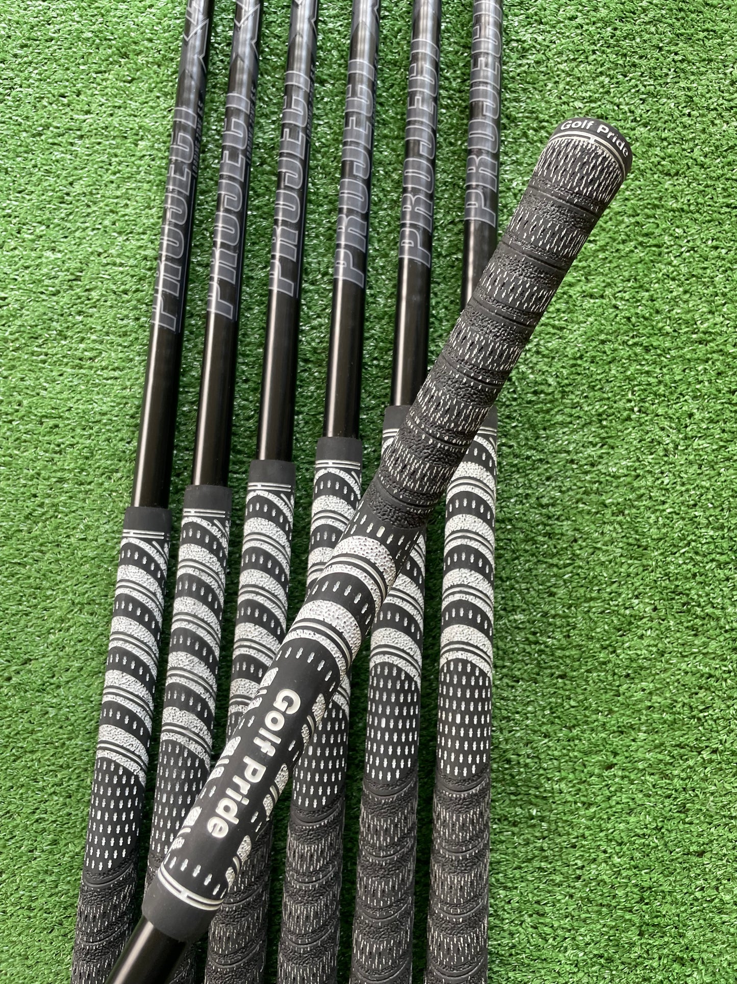 Titleist T100 / T150 Oil Can Limited Edition Combo Irons 4-PW Extra Stiff Flex Right Handed Mens Golf Clubs
