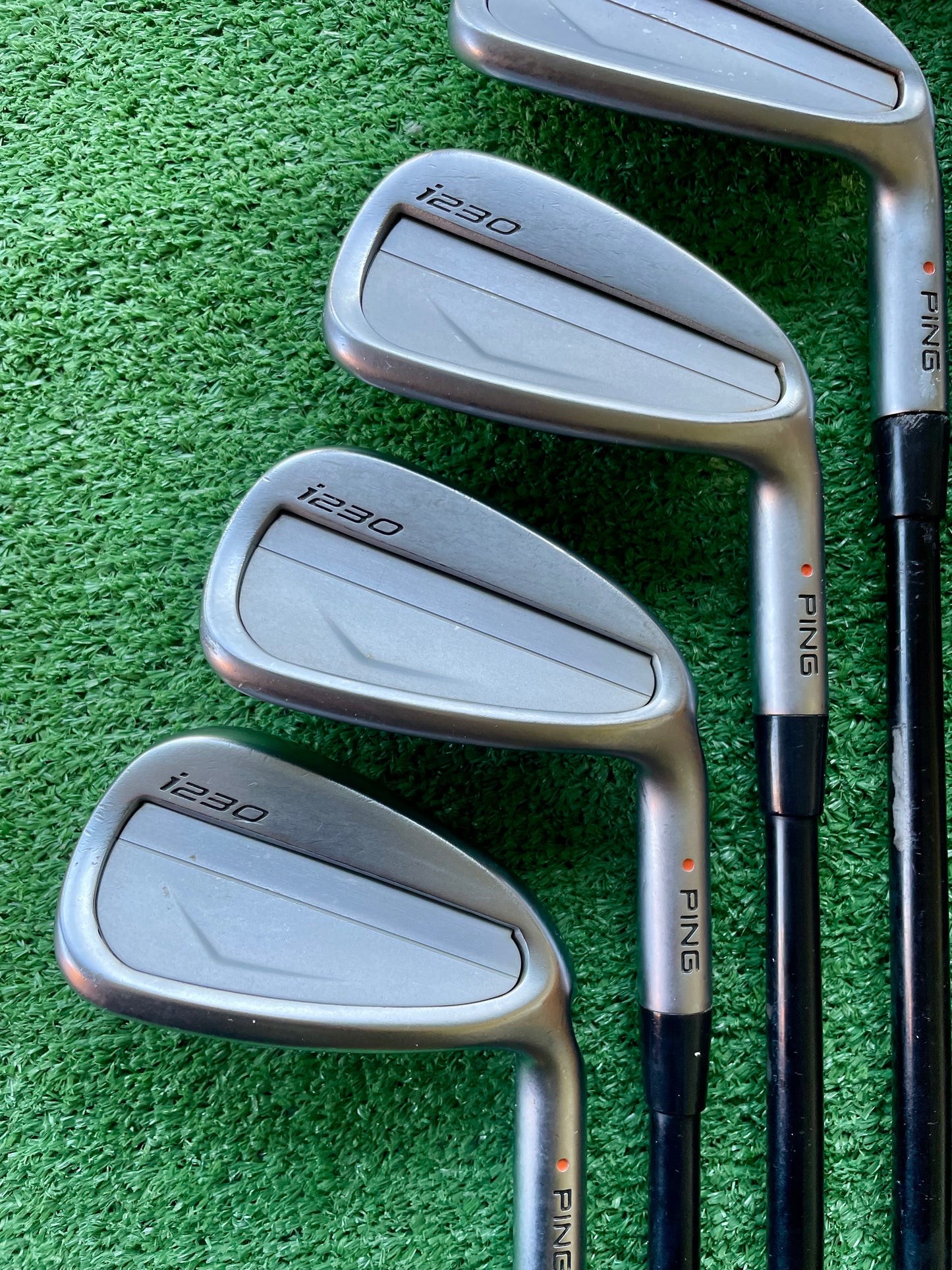 Ping i230 Irons 5-PW Regular Flex Graphite Right Handed Mens Golf Clubs