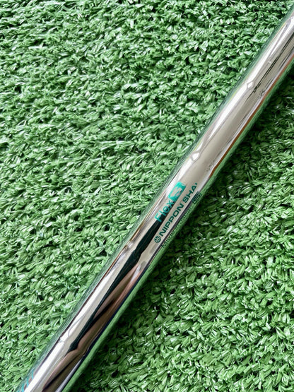 Srixon ZX7 4 Iron Stiff Flex Right Handed Mens Golf Club