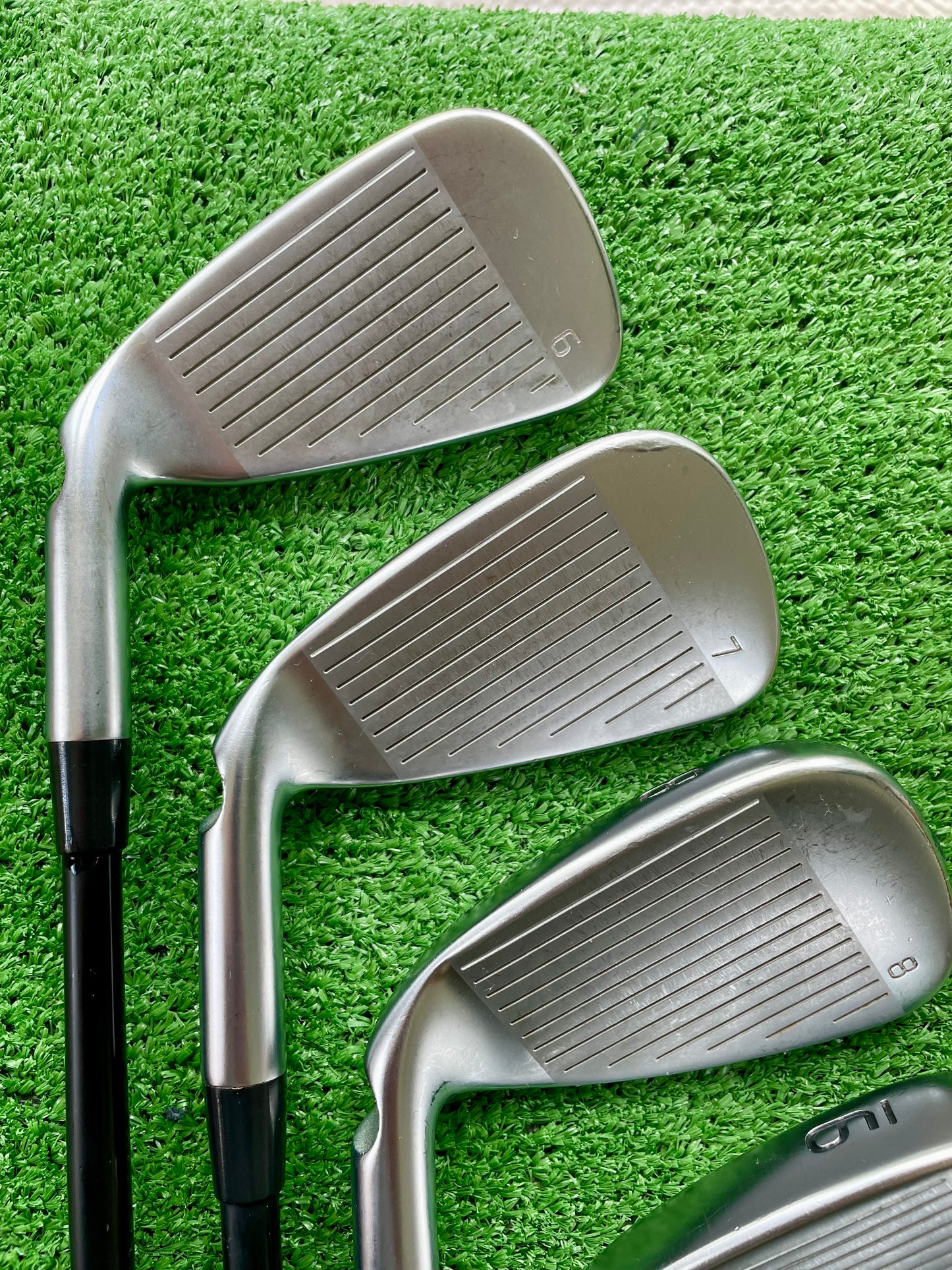 Ping G430 Irons 6-PW Regular Flex Graphite Right Handed Mens Golf Clubs
