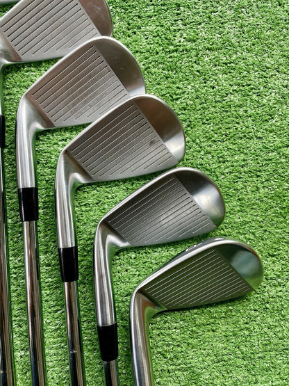 Mizuno Pro 243 Irons 4-PW Extra Stiff Flex Right Handed Mens Golf Clubs