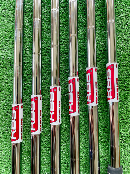 Mizuno JPX925 Hot Metal Irons 5-PW Regular Flex Right Handed Mens Golf Clubs