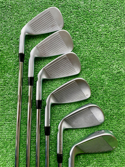 Ping G440 Irons Retro Spec 5-PW Regular Flex Right Handed Mens Golf Clubs