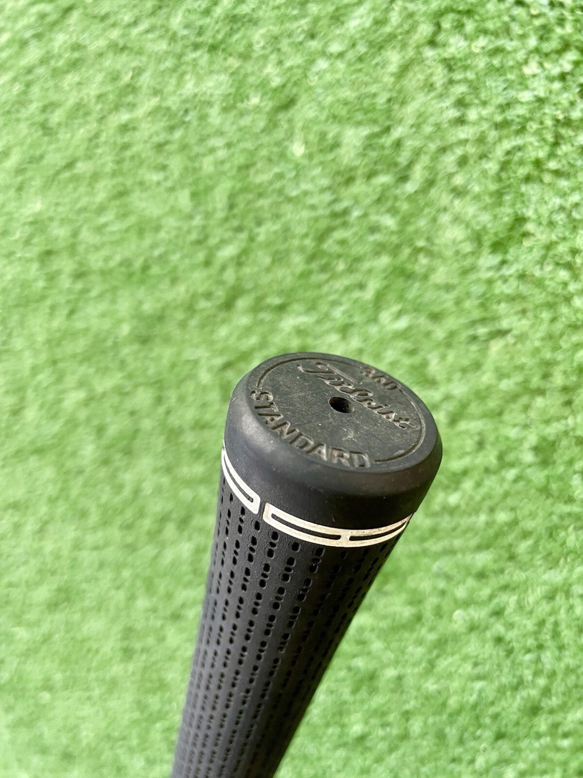Titleist GT2 Driver 10 Degree Regular Flex Right Handed Mens Golf Club