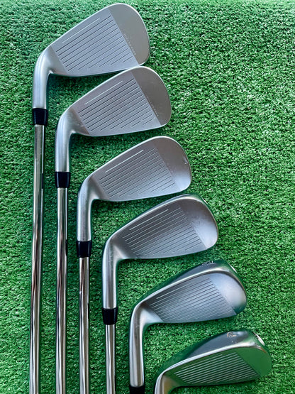 Cobra Radspeed Irons 5-PW Regular Flex Right Handed Mens Golf Clubs