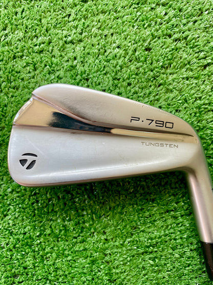 Taylormade P790 Irons 5-PW Regular Flex Right Handed Mens Golf Clubs