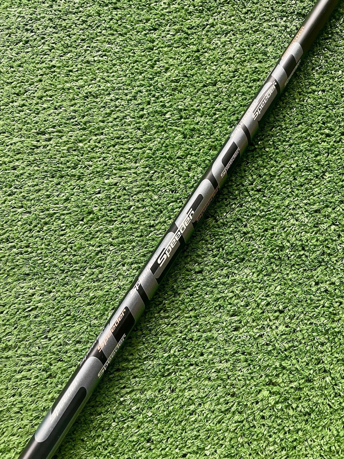 Titleist Driver Shaft Speeder 661 TR 66g Extra Stiff Flex Right Handed 44.5"
